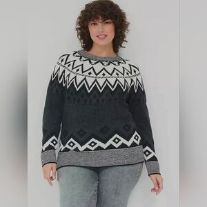 Lane Bryant Black and White Geometric Pattern Crew Neck Sweater